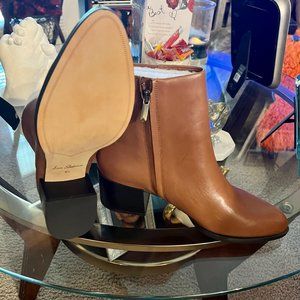 Tan Short Boots
